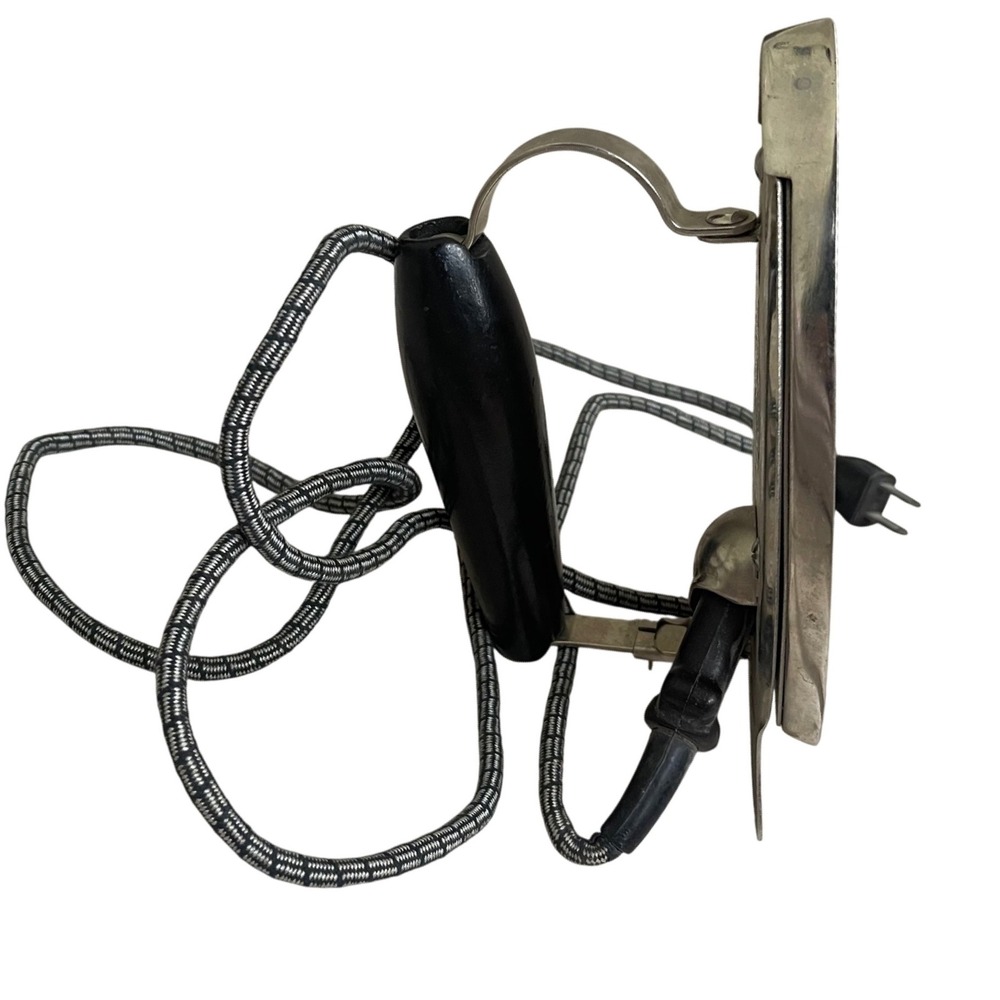 Vintage‎ Kwikway Fold-Up Electric Travel Iron Cat No K41-0 V115 400W